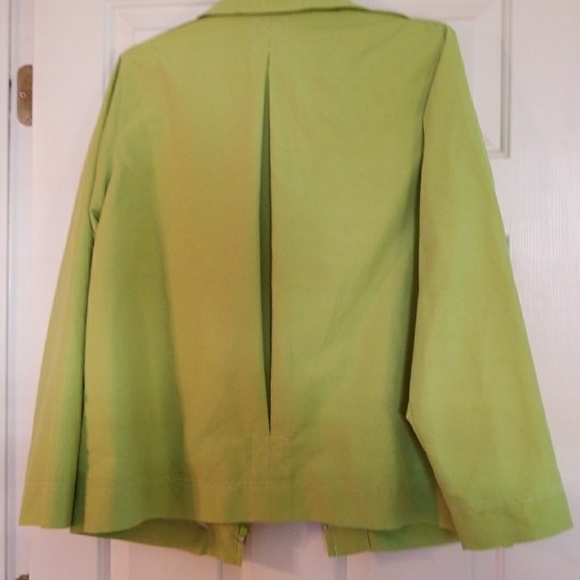 Jacket - Picture 3 of 5